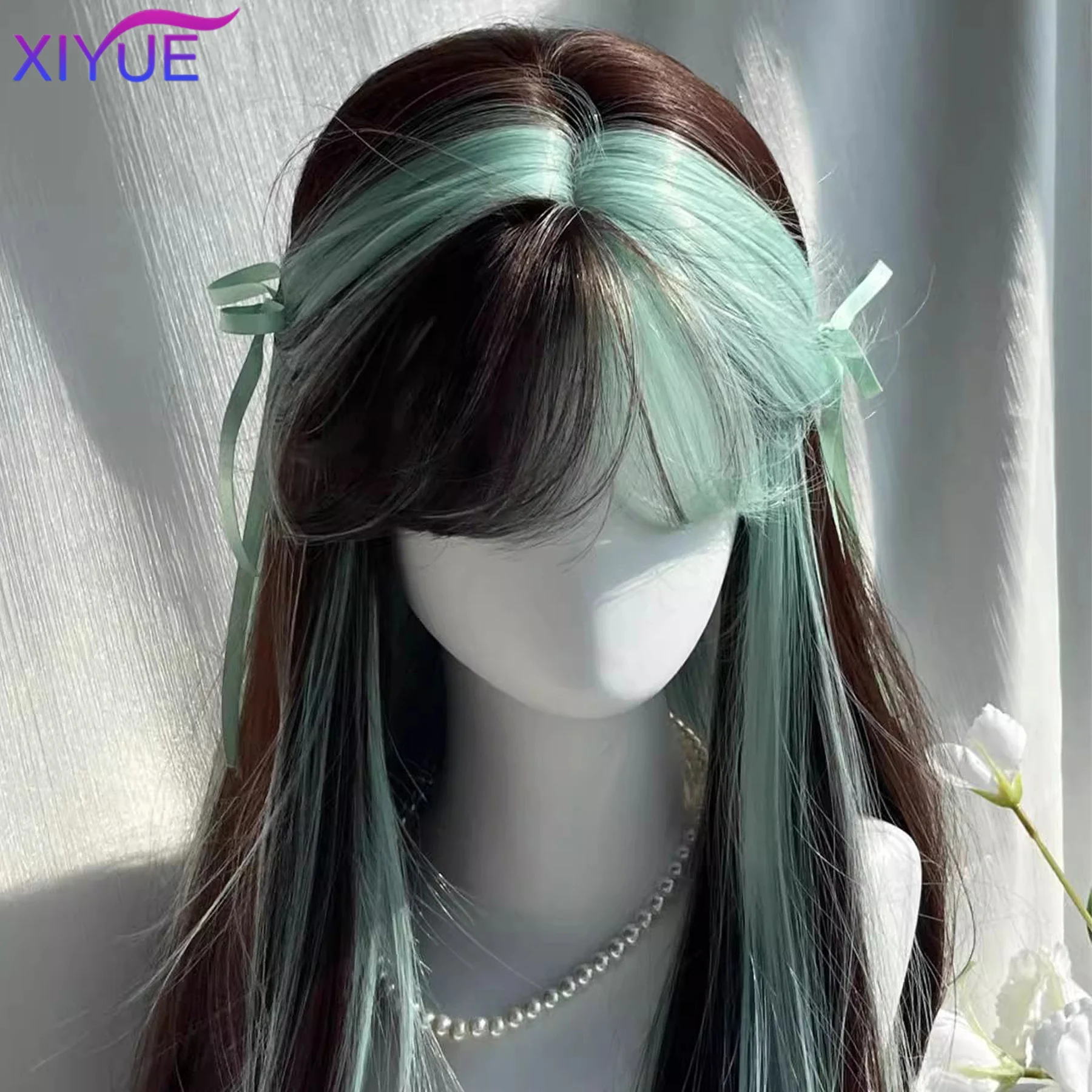 XIYUE Synthetic Lizard Green Bangs Highlighted Wig Black Green Fluorescent Green Y2K Top Dyed Clavicle Hair Wig For Women