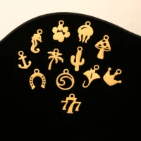 5 pièces Mini mignon cocotier/hippocampe/fer à cheval/Cactus breloques pour la fabrication de bijoux minuscules bracelets à breloques en acier inoxydable boucles d'oreilles bricolage 5
