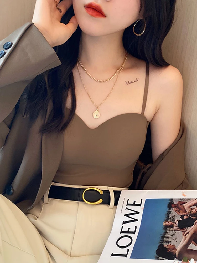 قميص قصير نسائي صيفي أبيض بدون أكمام وأشرطة رفيعة بلون سادة مع أكواب صيفية من الحرير الجليدي بحمالة مريحة 5