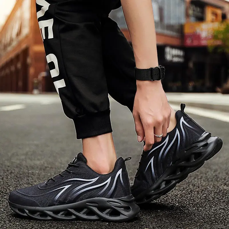 Sneakers Da Uomo Stringate Traspiranti Running Man Sneakers Sports Man Tennis Sport Uomo Donna Shoose Desinger Baskette Brown 1229