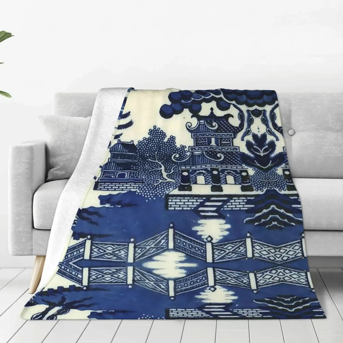 

Antique Willow Ware Oriental Toile Blankets Velvet Spring Blue Delft Multi-function Thin Throw Blankets for Bed Car Rug Piece