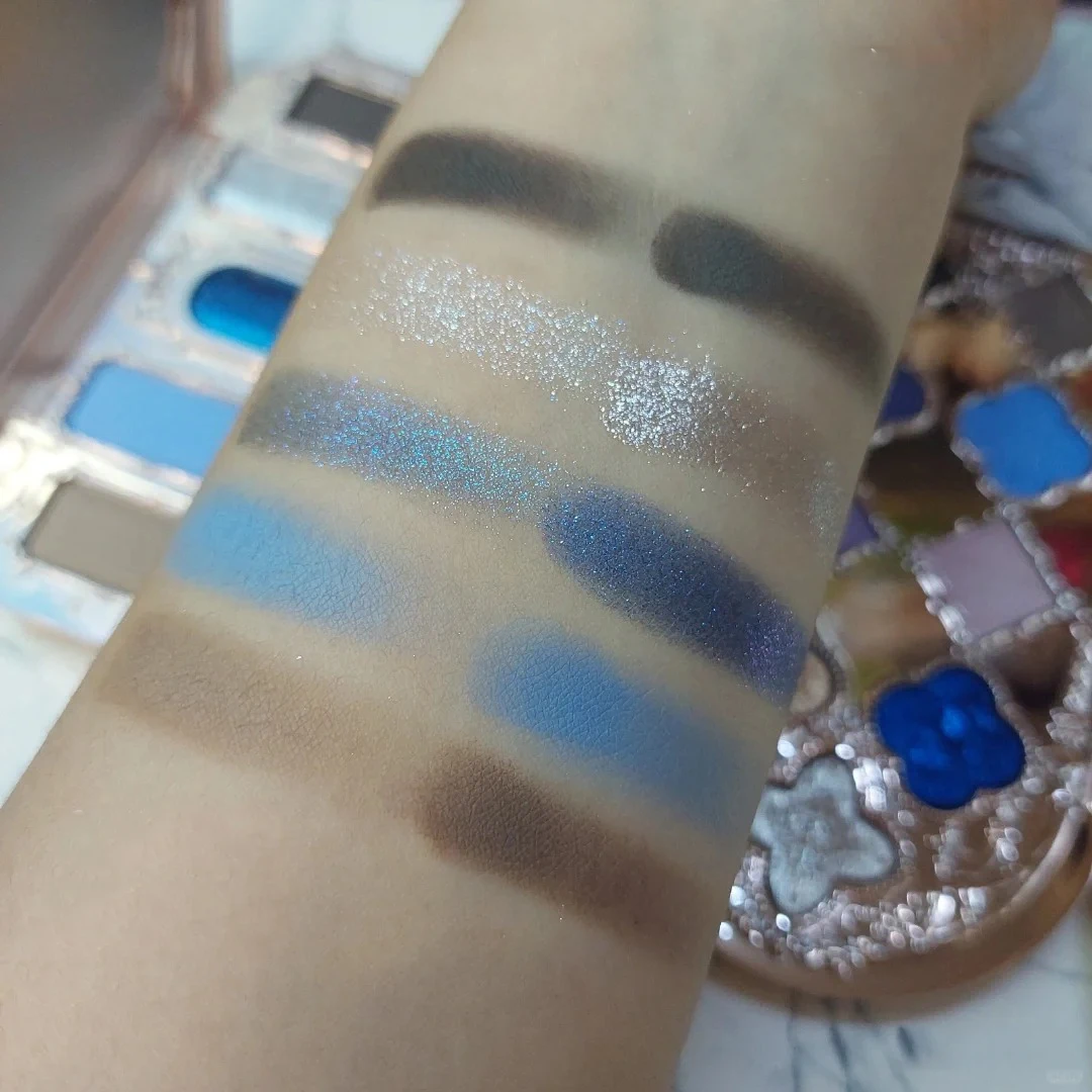 9 Color Eyeshadow Palette Matte Shimmer Glitter Vegan Cruelty Free Waterproof High Pigment eyeshadow