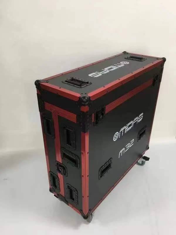 Midas M32 Console Box A Tre Porte Console Box