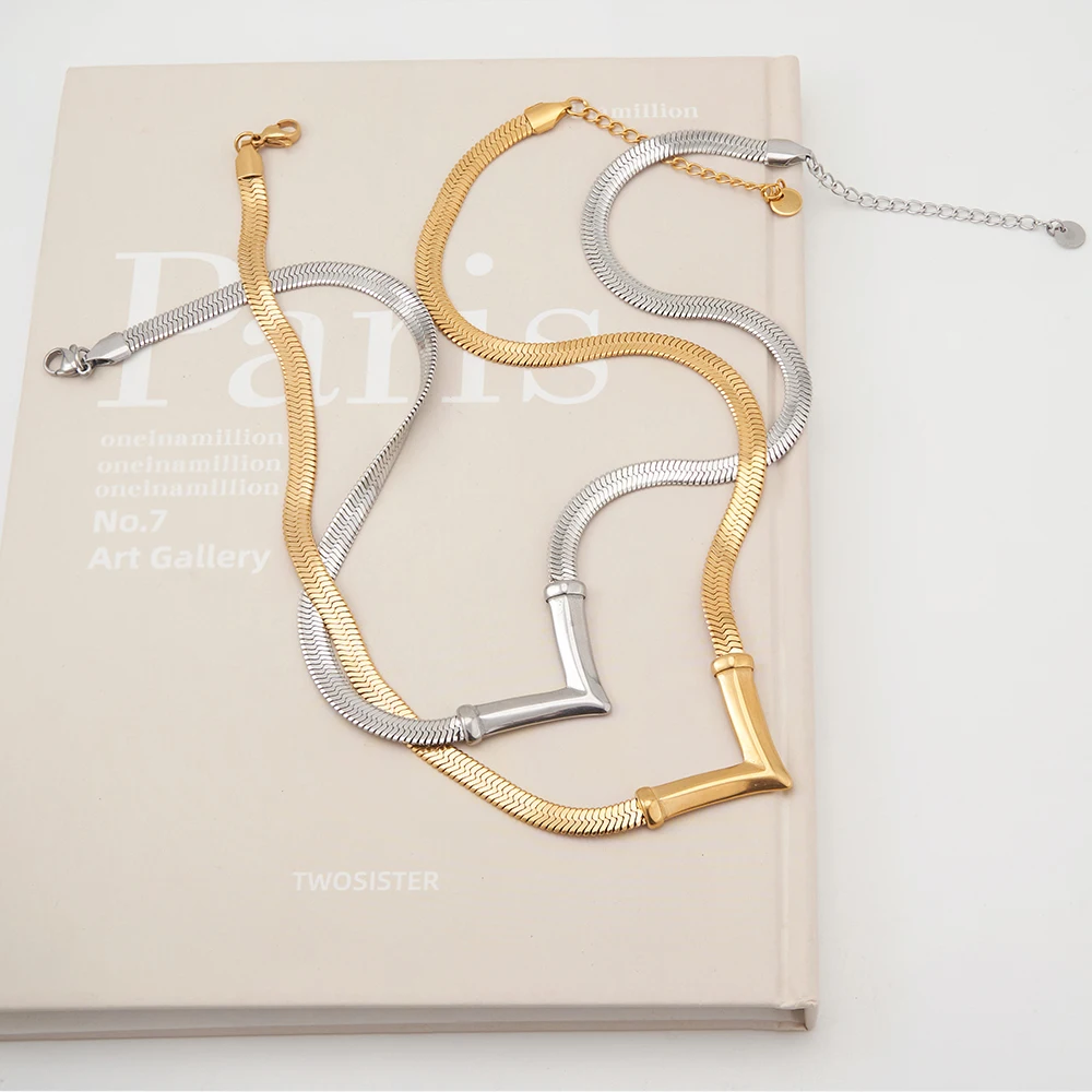ENFASHION Para Mujer V Shape Snake Chain Pendant Necklace For Women's Stainless Steel Fashion 18k Gold Plated Party Jewelry 3444