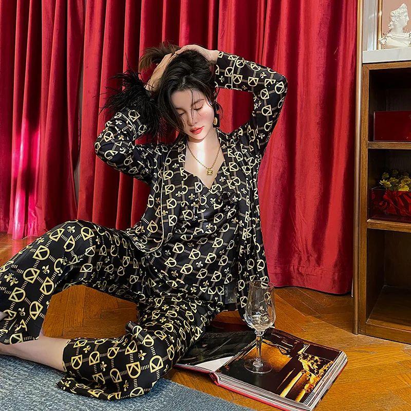 Sexy women's pajamas new fashion three-piece comfortable home wear suit can be worn outside urban ladies pajamas