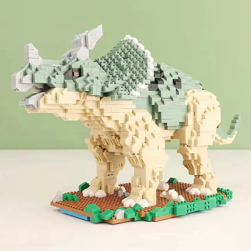 YZ 9142 Jurassic Dinosaur Triceratops Monster