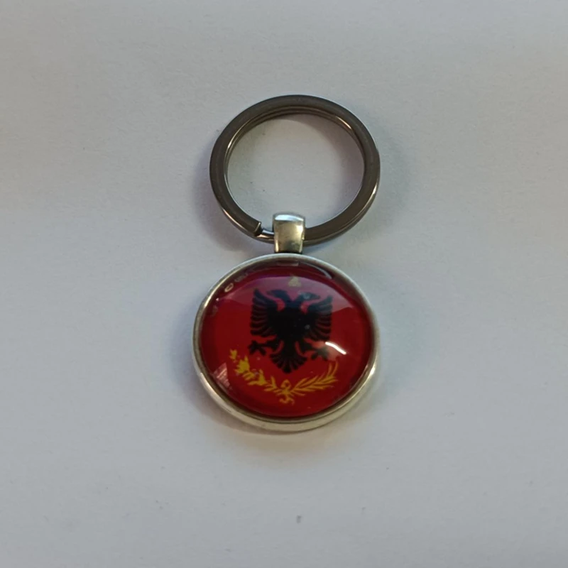 Fashion Albania Keychain 25x25mm Galss Beads Albania Flag Pendants Keychain DIY Women Men Jewelry Car Key Chain Ring Anniversary