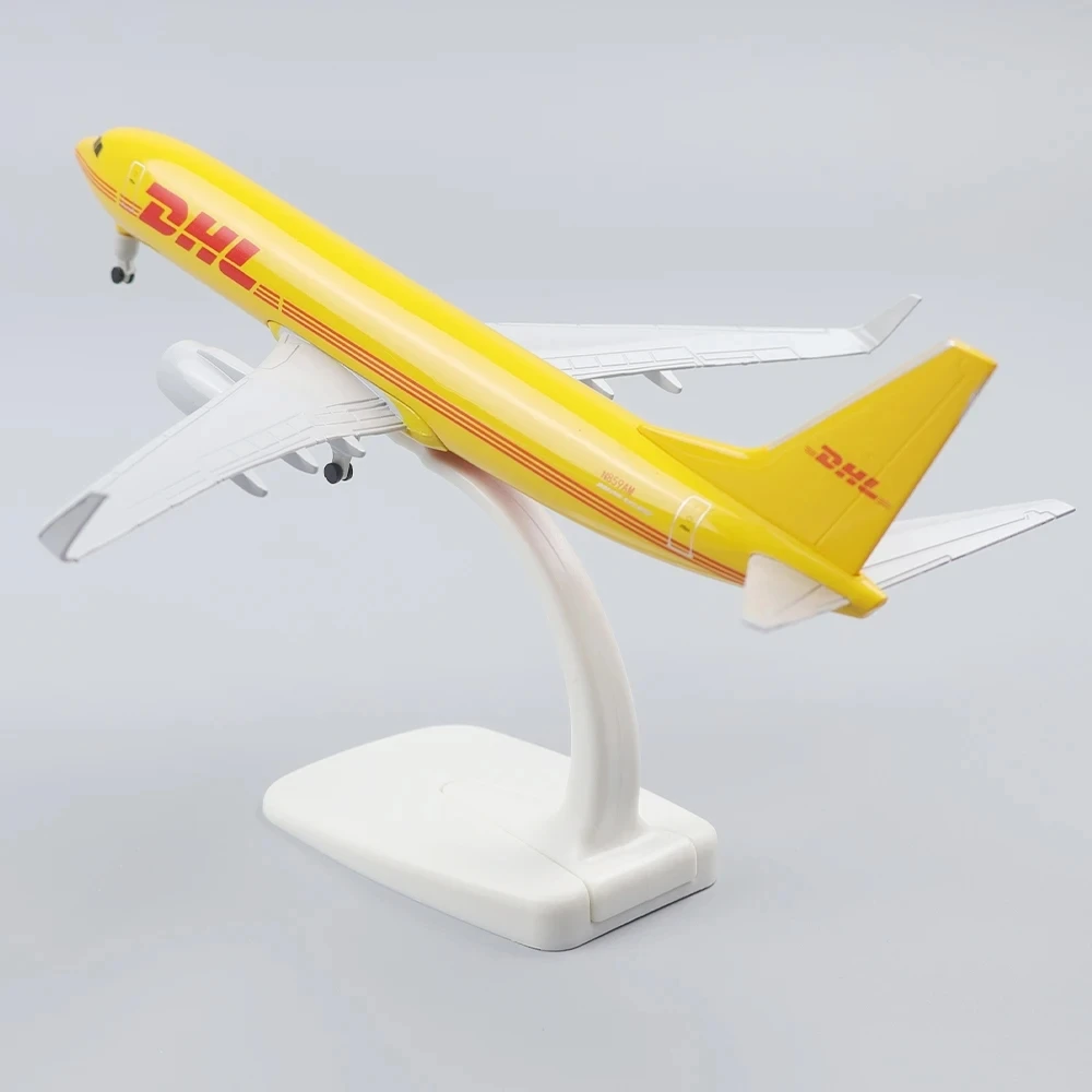 20CM Model B737 DHL Cargo Express Airline With Base Landing Gears Aircraft Resin Plane Model For Collection and Displays