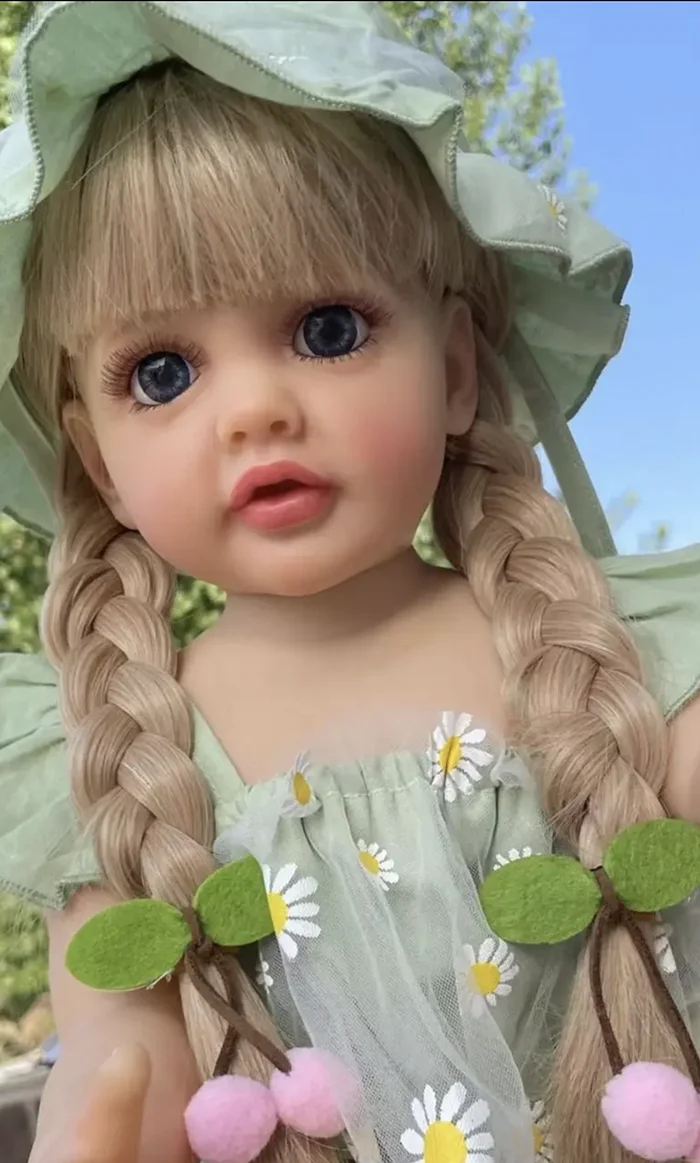 

55CM Full Body Soft Silicone Vinyl Reborn Toddler Girl Betty Pretty Girl Princess Lifelike Baby Doll Christmas Gift for Grils