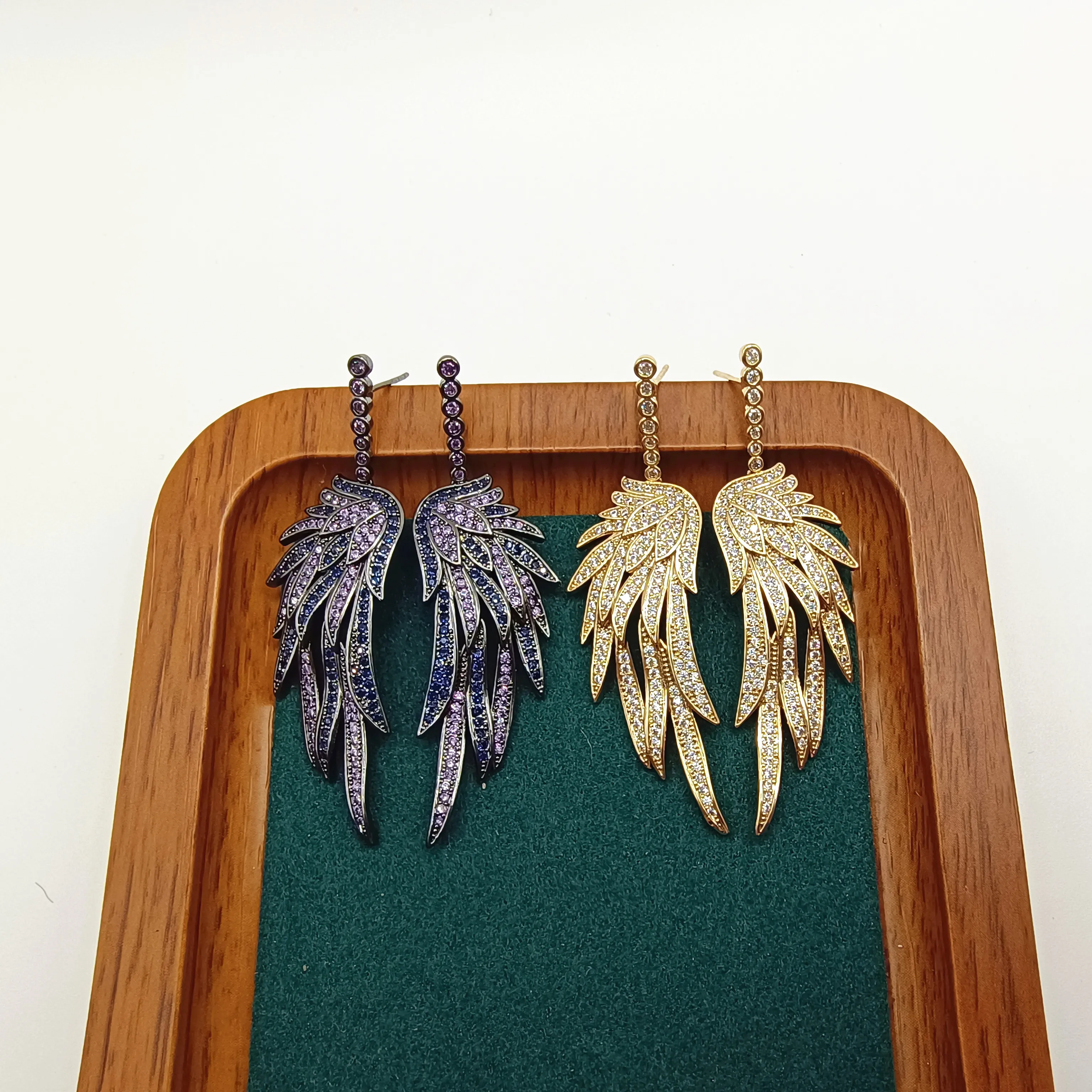 

Zssanacc Aesthetic Angel's Wings Earrings For Women Accessories High-end Luxury Quality Jewelry Feather New In Earrings