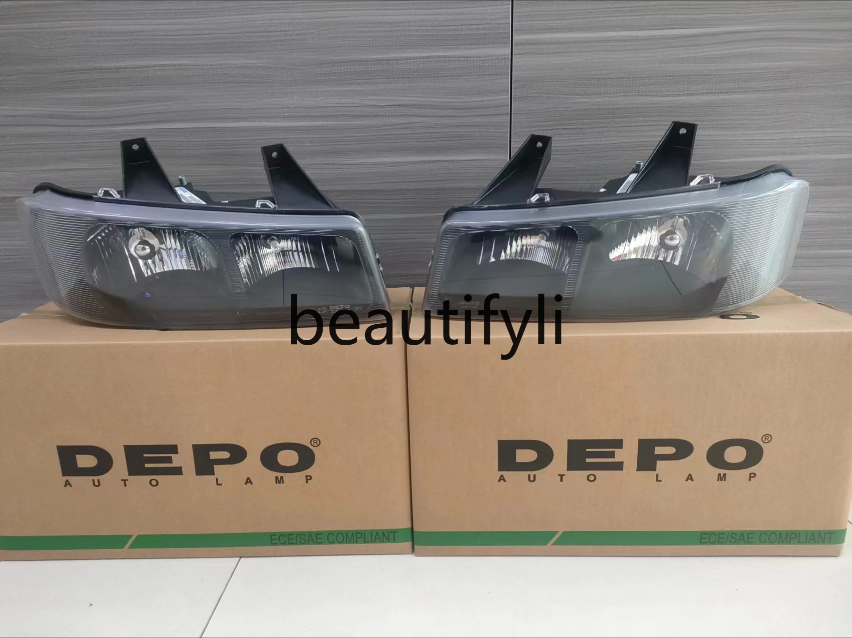 GMC RV, headlight assembly, headlights, lights, lampshade, assembly