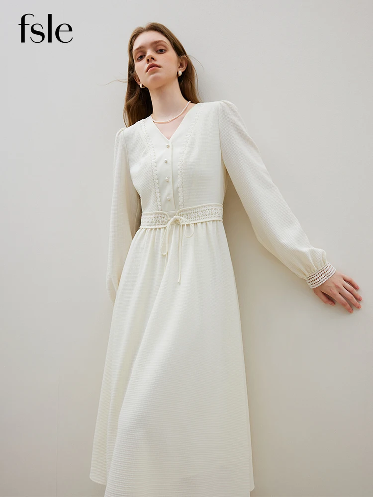 

FSLE Gentle Elegant V-neck Dress 2023 New Design Sense High Waist A-line Dress For Women White Casual Loose Women Dress