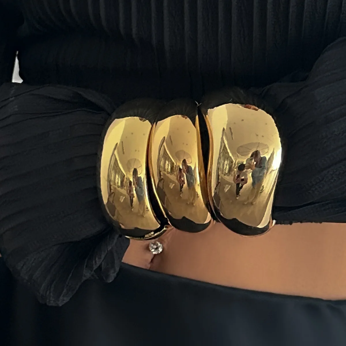 DIEZI 3 Style Exaggerated Gold Silver Color Wide Cuff Bangles Men Hip Hop Punk Geometric Spring Bangles For Women Bracelets