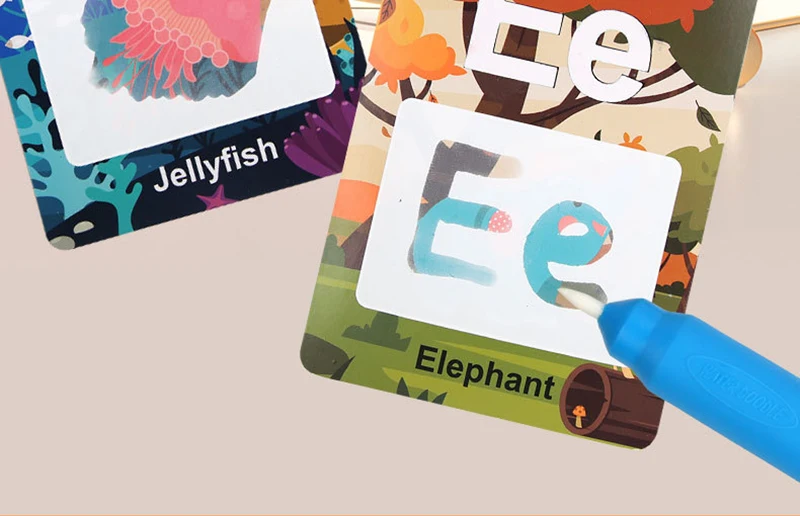 Magic Reusable Water Coloring Flash Cards With Pen