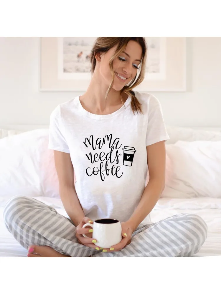 

I Love Mama Needs Coffee принт женские футболки с коротким рукавом для мамы жизнь эстетическое принтовые тройники, женская повседневная обувь в стиле Харадзюку футболка Ropa De Mujer; Большие размеры