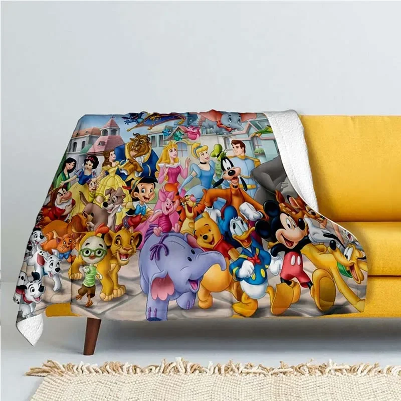 thumbnail image 1 of Manta ligera con estampado de Mickey y Minnie de Disney para sala de estar, dormitorio, habitación de los niños, manta cálida, regalo de Navidad, 1 of 4