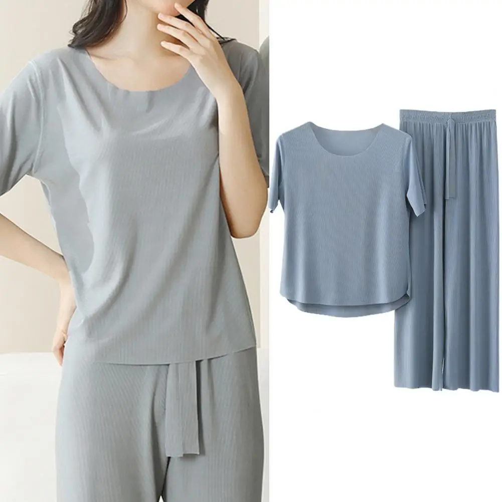 

Lightweight Thin Pajamas Soft Skin-friendly Sleepwear Comfortable Women's Pajama Set Seamless Ice Silk Homewear with Elastic