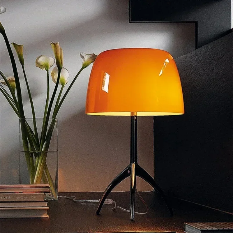 Glass Tripod Table Lamp 6