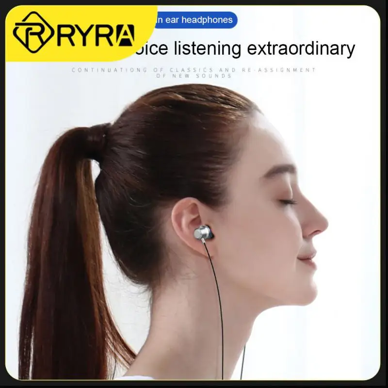 

Металлические проводные наушники-вкладыши типа C с микрофоном