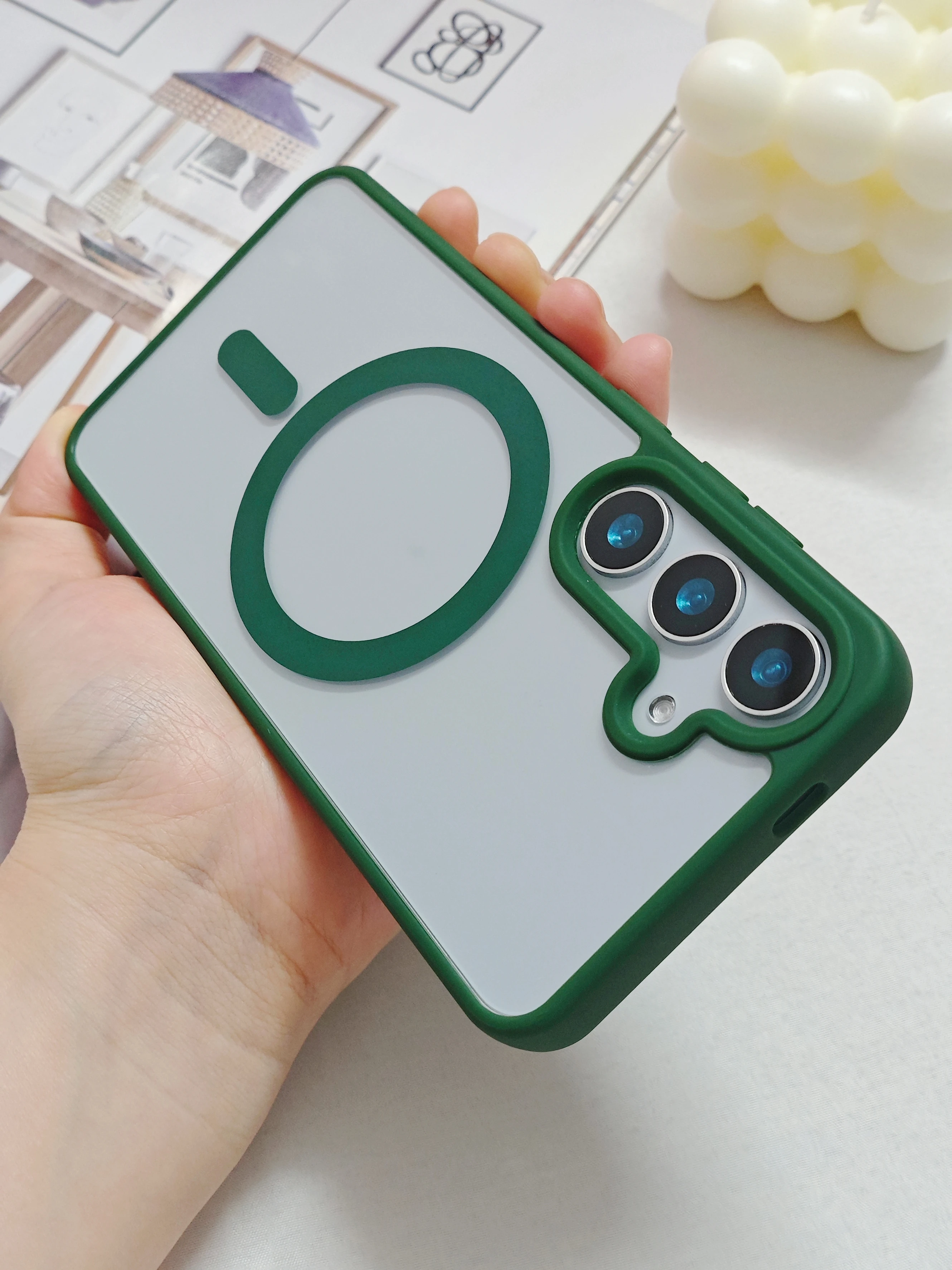 Vibrant Macaron Magnetic Clear Case with MagSafe Compatibility