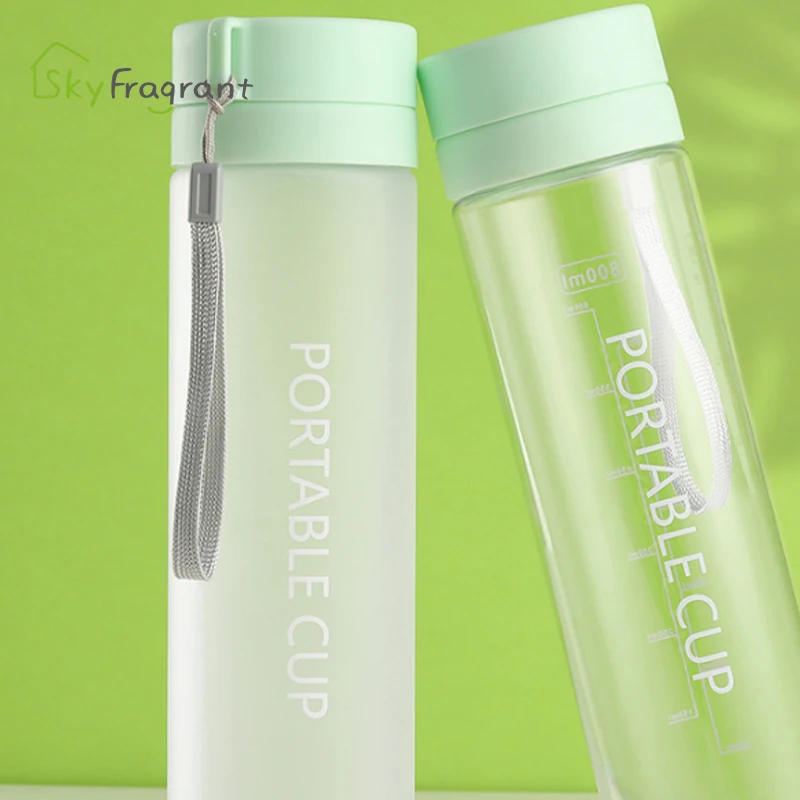 Outdoor sports water bottle 500ml frosted plastic cup portable rope customizable print