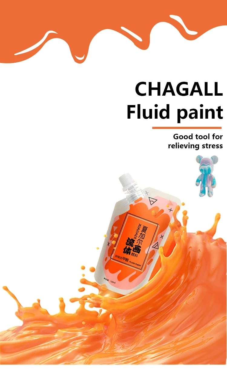 100ml vrećica tekuće akrilne boje na stolu