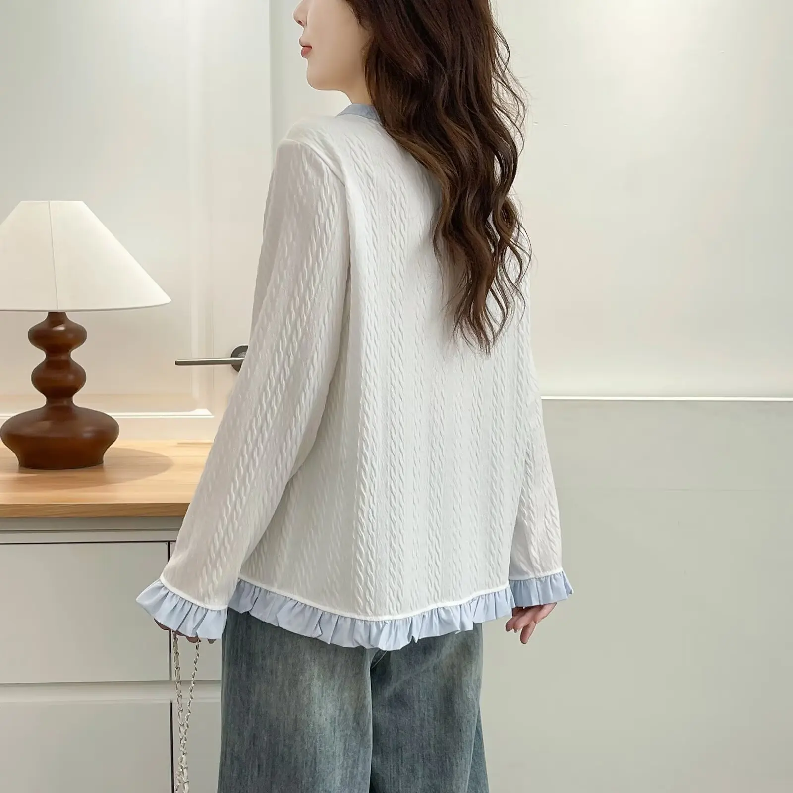 Fashion Plus Size Women's Blouse New Autumn Style Color Blocking Ruffled Hem O-Neck Long Sleeve Tops 812