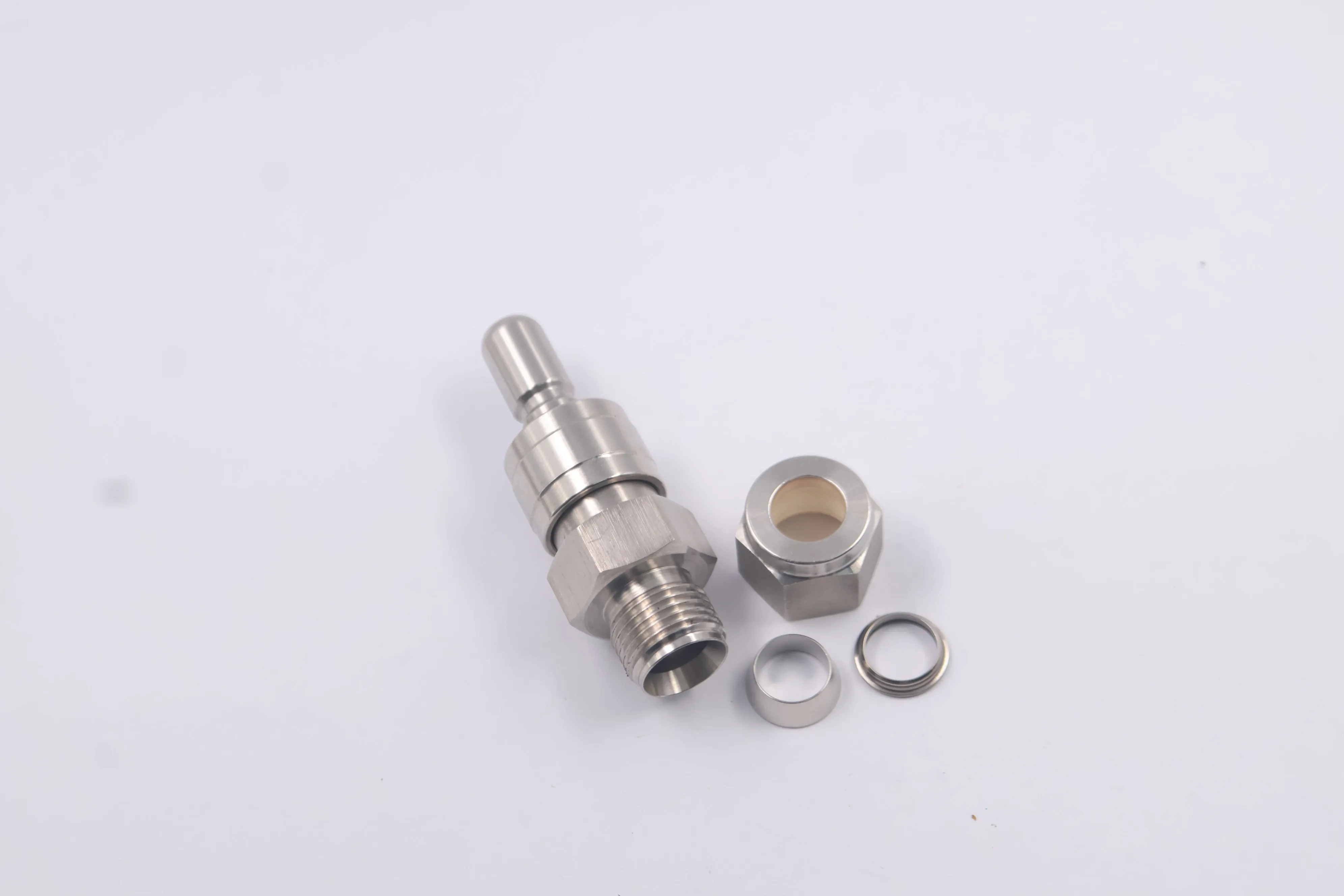 SS-QC6-S-600, Stainless Steel Instrumentation Quick Connect Stem without Valve, 1.0 Cv, 3/8 in. Tube Fitting