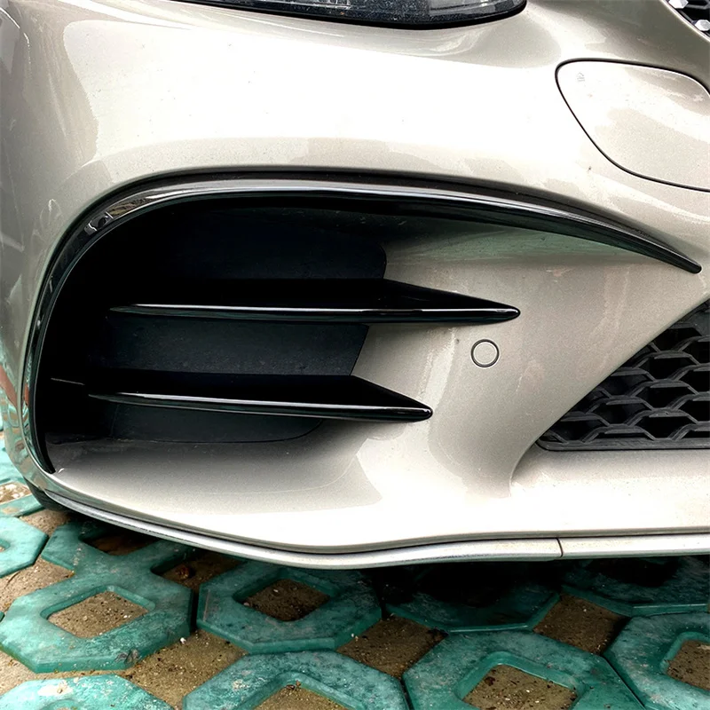 Glanz Auto Front stoßstange Spoiler Nebels chein werfer Trimm abdeckung  Luft messer Splitter Aufkleber für Mercedes Benz C-Klasse C200 C260 W205  2015-22