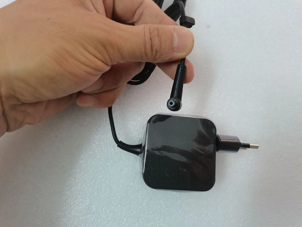 Cabo de Carregador Portátil Original para Asus Adaptador ac ue 4.0 mm 19v 2.37a 45w Adp45bw z X512d X512f X512j - Imagem 2