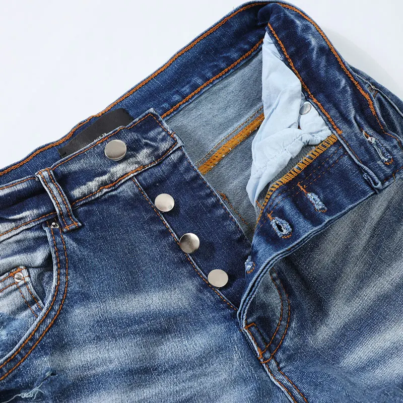 Рисунок 2 - Джинсы мужские Стрейчевые в стиле ретро