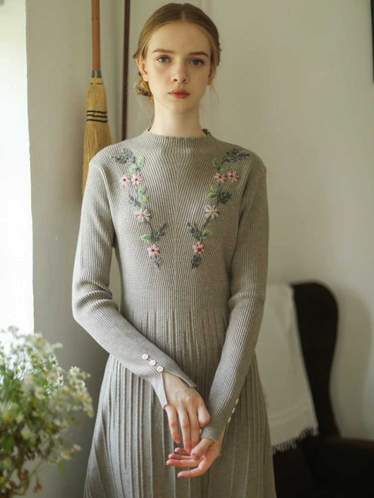 

AIGYPTOS Fall Winter Sweater Dress Women Elegant Slim Handmade Embroidery Knitted Bottom Dress Korean Fashion Long Sleeve Dress