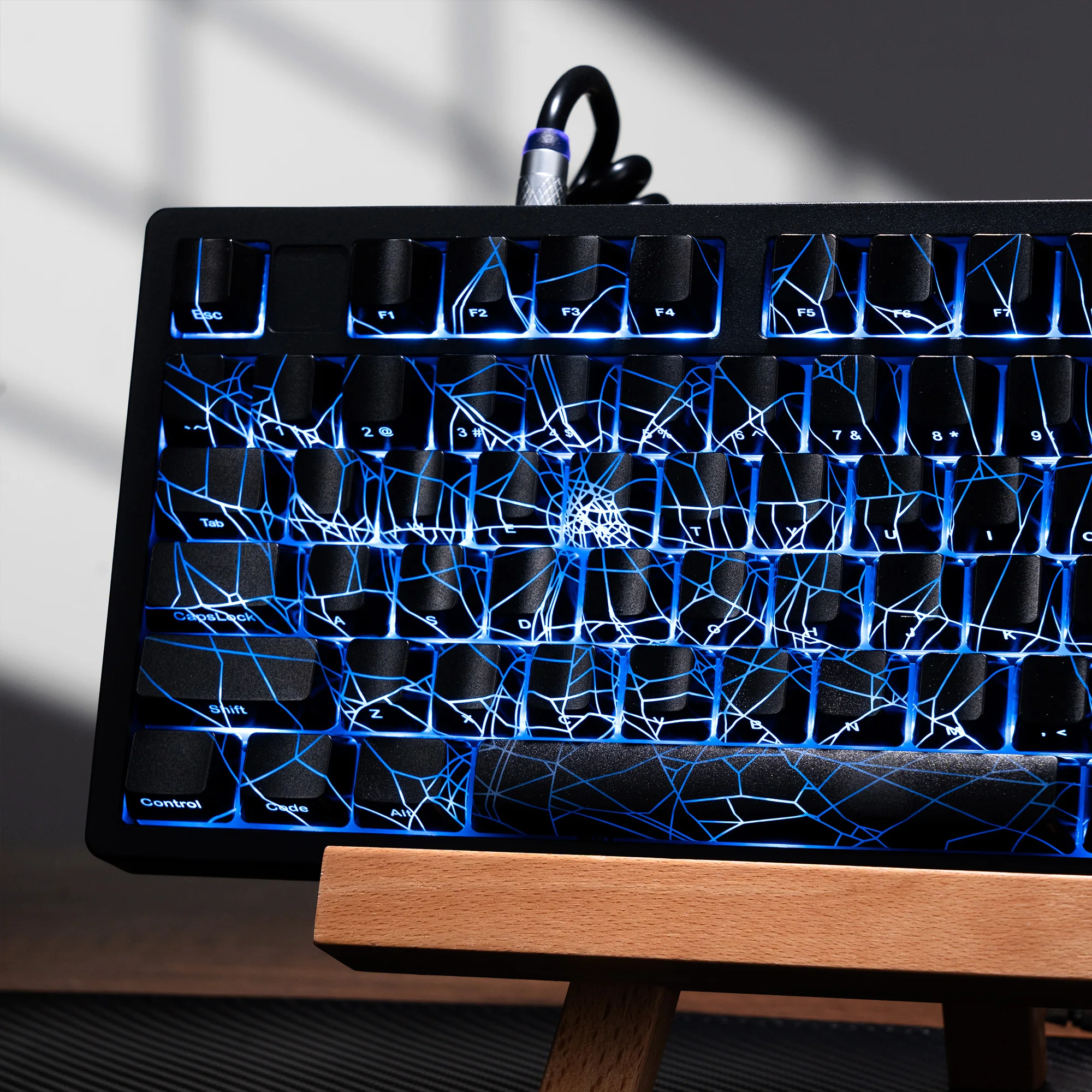 XVX Spider Web Version Pattern Shine Through OEM Profile IMD-Tech Keycap Set Black Keycaps( only keycaps)118 Keys 12 S0c92e8ec845d42df957d93473deeaa7ah