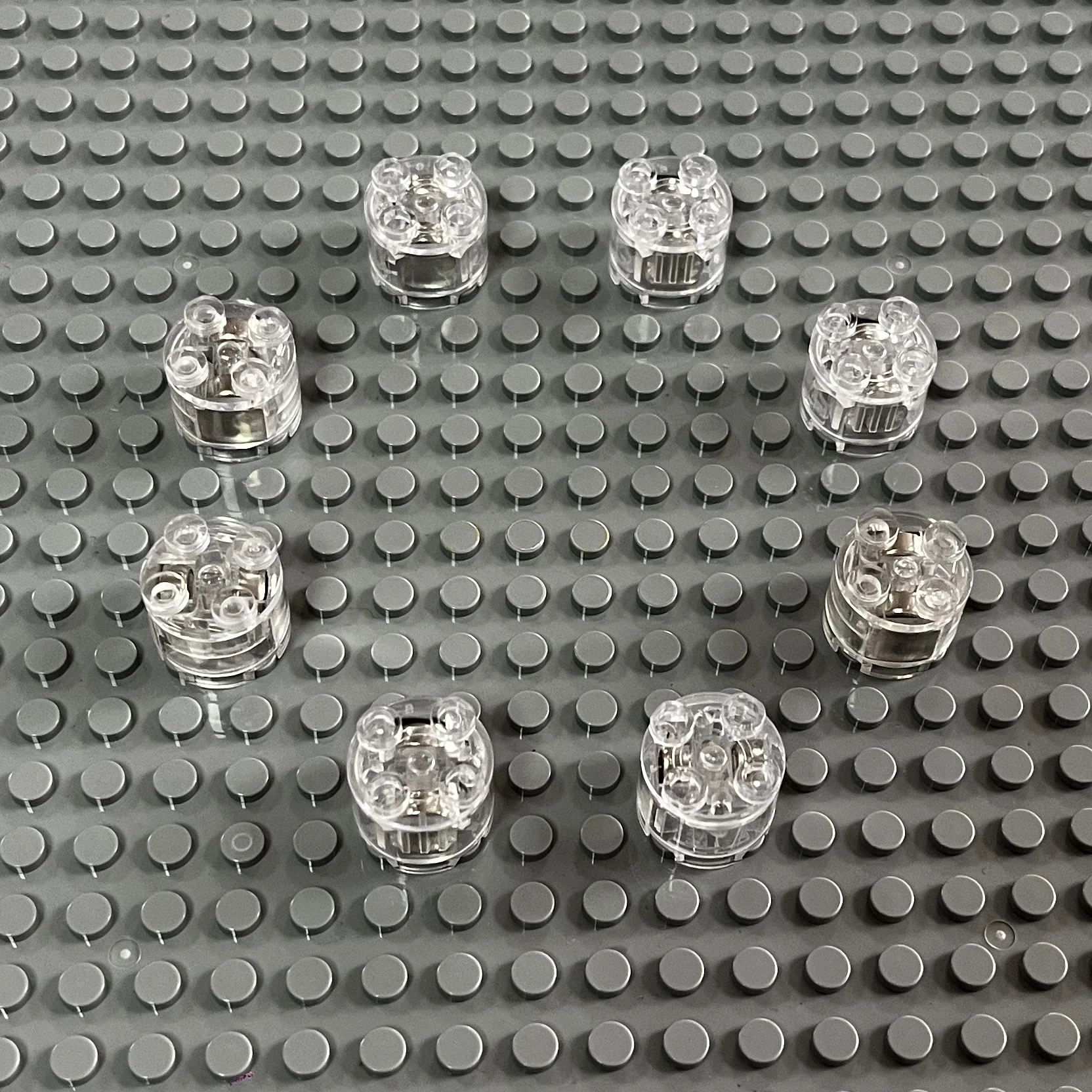 15/25/35PCS MOC 8 색 2x2 도트 LED 빛 배터리 액세서리 클래식 벽돌 교육 발광 빌딩 블록 어린이