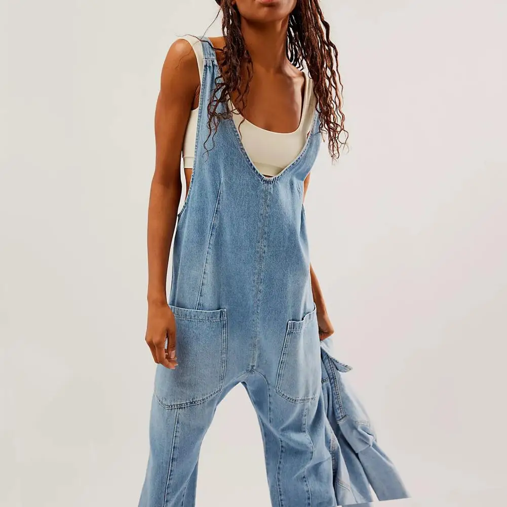 Relaxed Fit Jumpsuit Stylish Women's Denim Bib Overalls with Adjustable Straps Pockets Casual Jumpsuit for Streetwear Relaxed