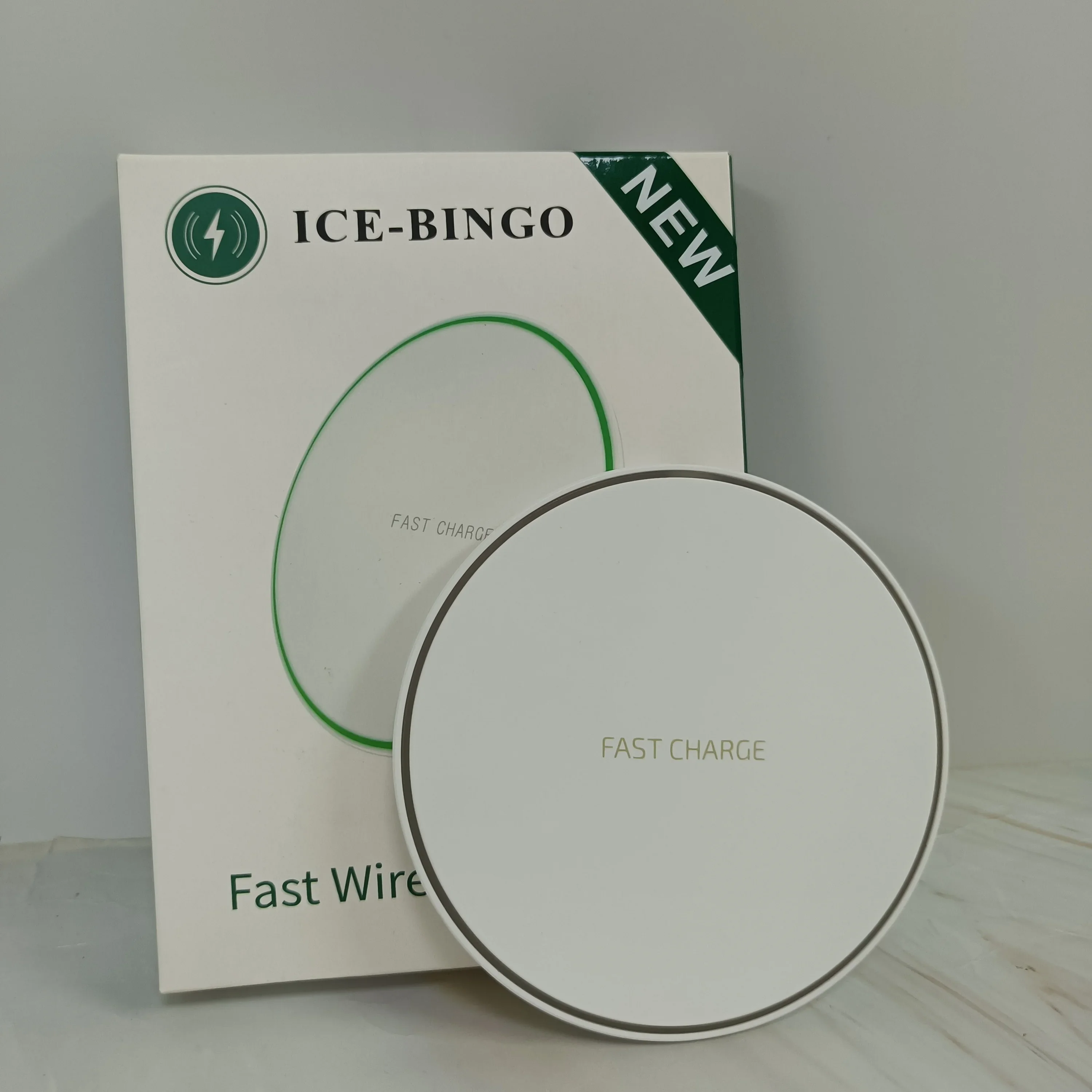 

Беспроводное зарядное устройство ICE-Cinema с функцией быстрой зарядки телефона