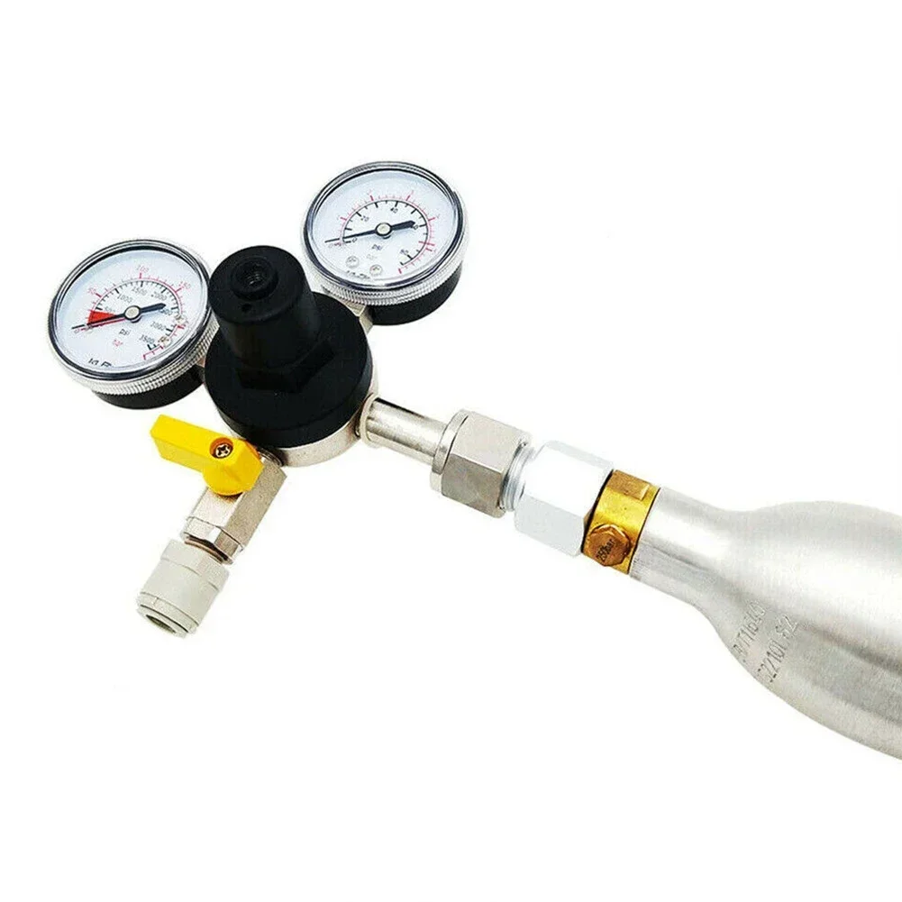CO2シリンダータンクソーダスレッドTR21 * 4〜W21.8-14変換