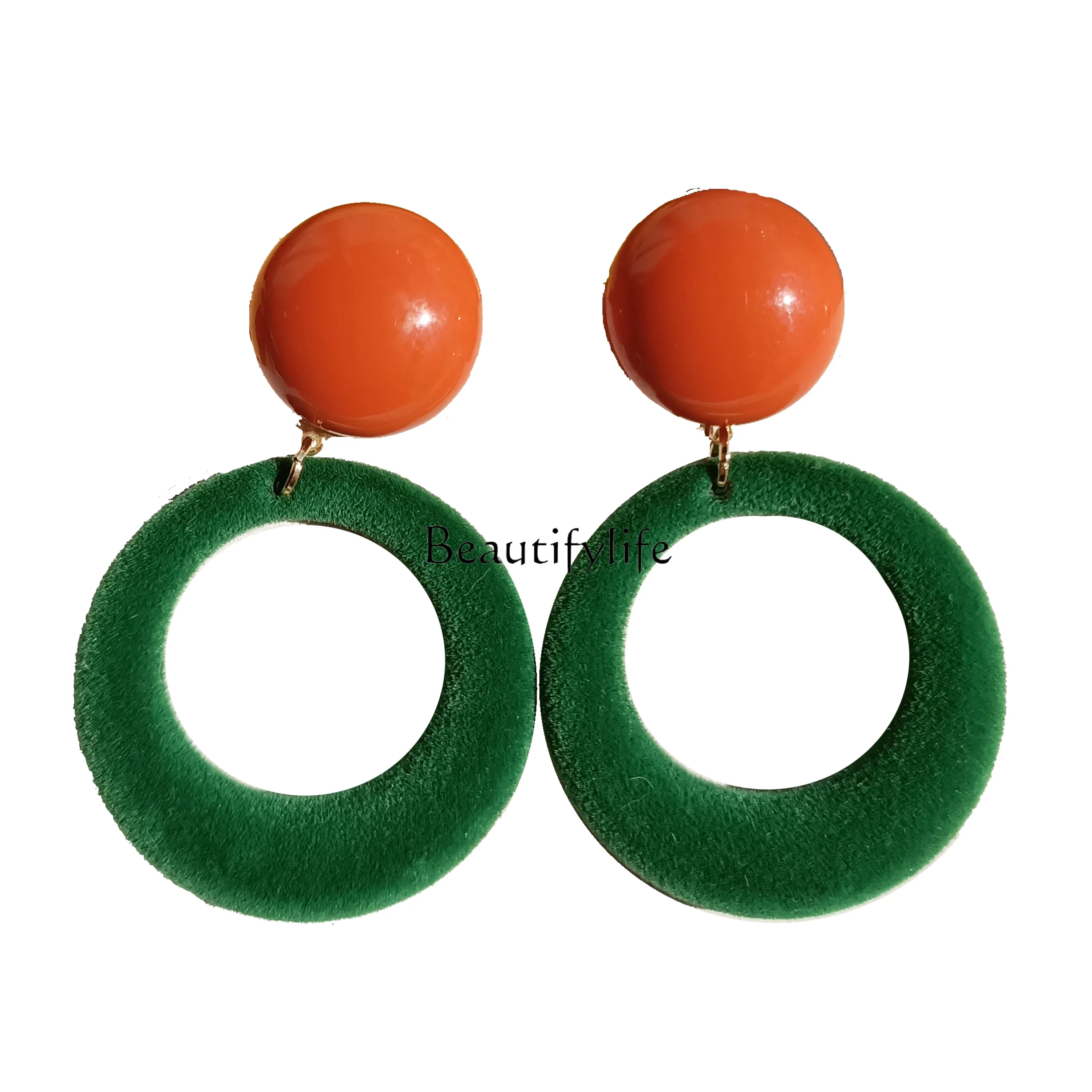 

Autumn and Winter Green Flocking Circle Retro Orange Contrast Earrings 1980s Velvet French Style Ear Clip