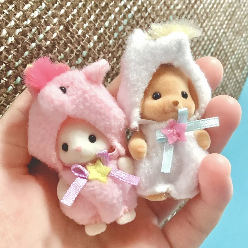 

High Quality In Stock Japan Sylvanian Families Model Toys Rainbow Unicorn Dress Up Dolls Anime Figrues Ornaments Festival Gifts