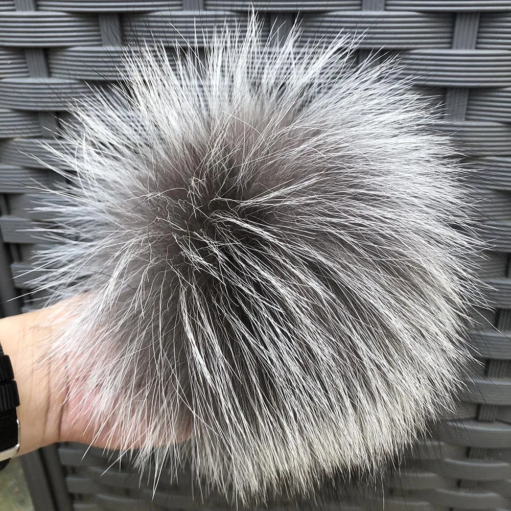 6'' inch Red Colored Natural Fur Pompom For Winter knitted Hats