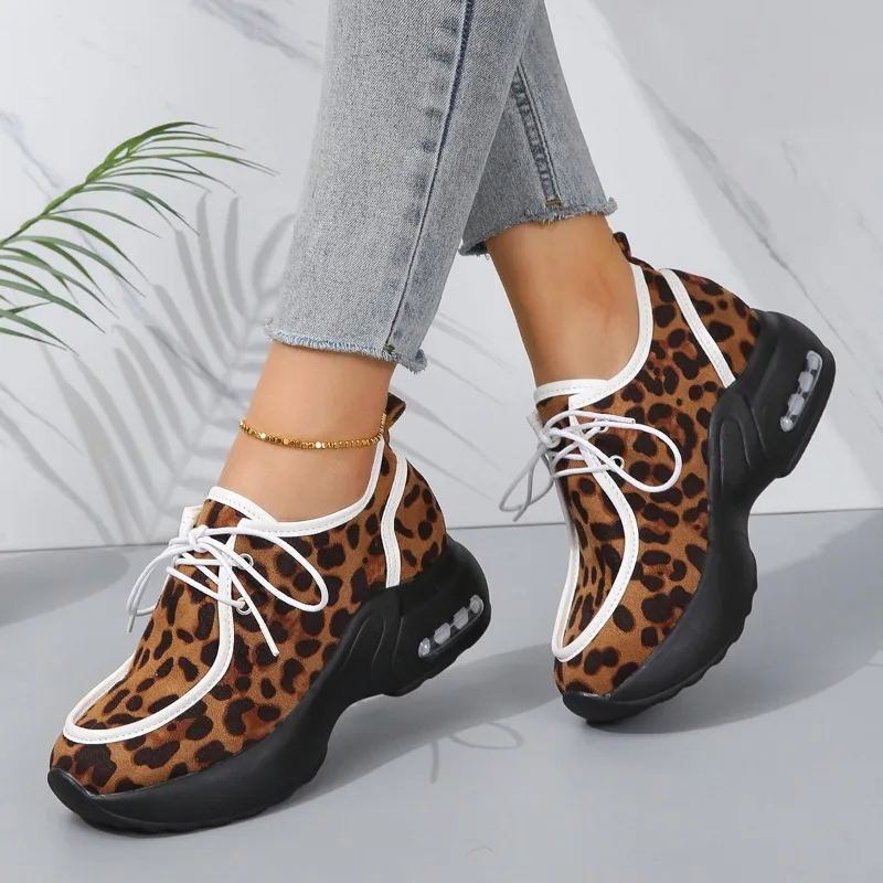 

2024 New Platform Shoes Leopard Print Elevated Solid Casual Sports Shoes for Women Fashion Breathable Sneaker Zapatos De Mujer
