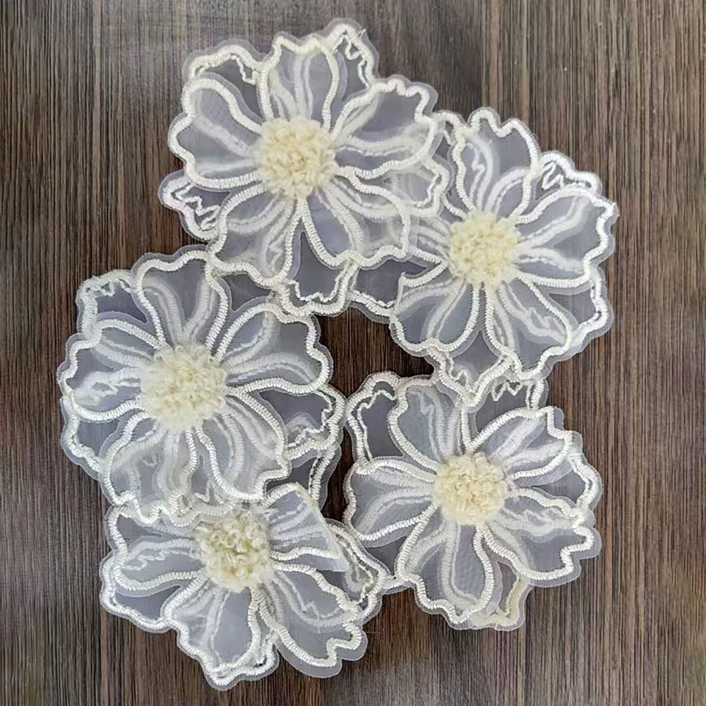 Description Picture 2 of item5Pcs Multi-Color Flower Embroidery Patches Fabric For Dress Bags Accessories Sewing Patch Handmade Applique Repair Crafts