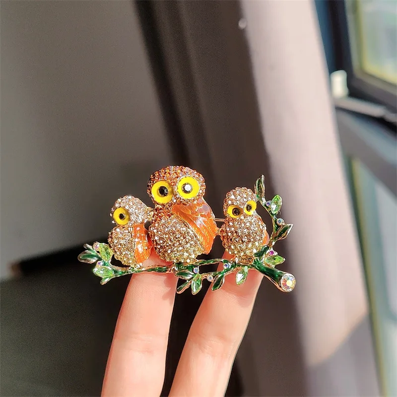 

Euro-american Full Diamond Owl Brooch Clothing Accessories Animal Bird Crystal Corsage Sweater Atmospheric Coat Accessories