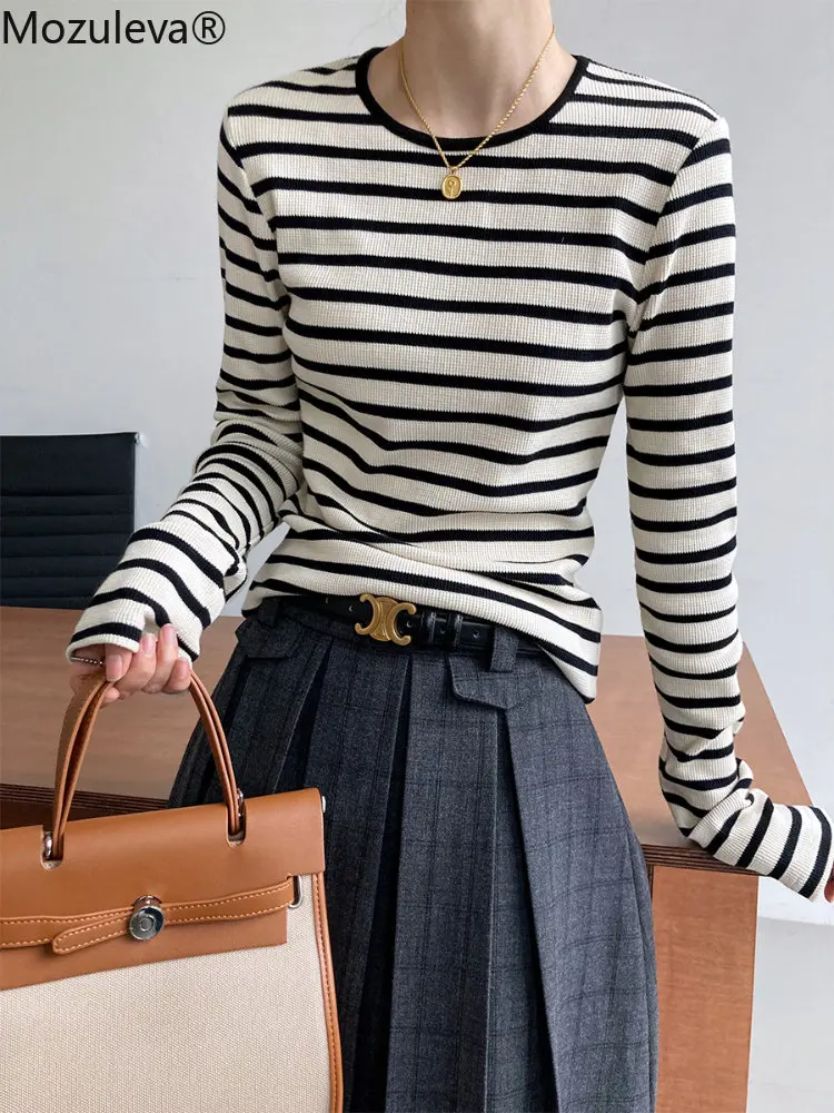 

Mozuleva Long-sleeved Casual Women Knitted Slim T-Shirt Striped O-neck Black White Basic Tees Female Vintage Streetwear Clothes