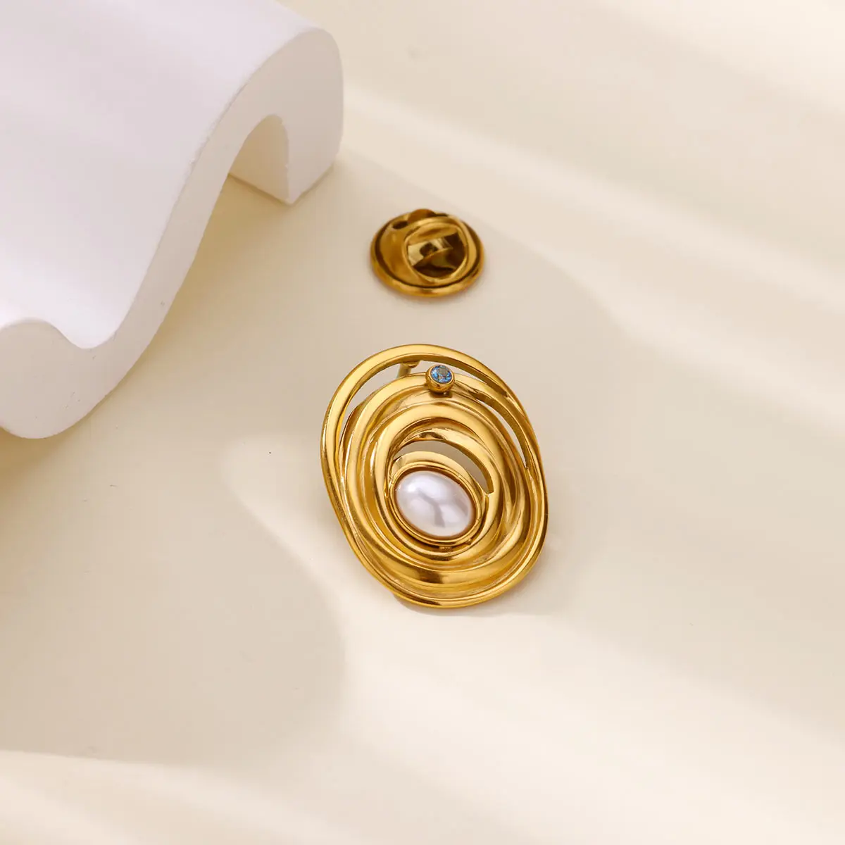 Stainless Steel Zircon Pearl Geometric Brooch for Men Women