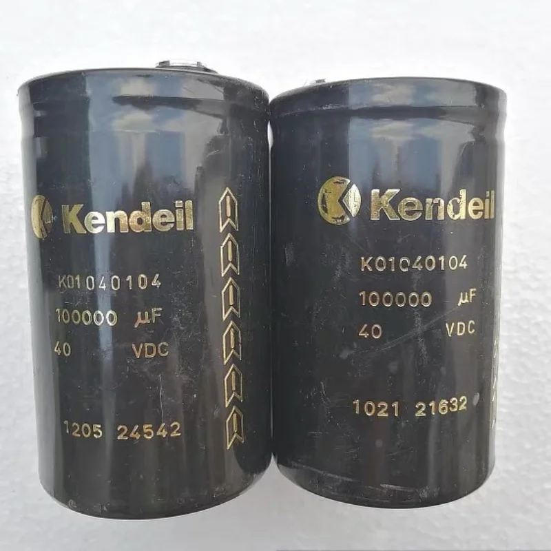 

Импортный электролитический конденсатор K01040104 40V10000UF 65X105 Kendel Италия
