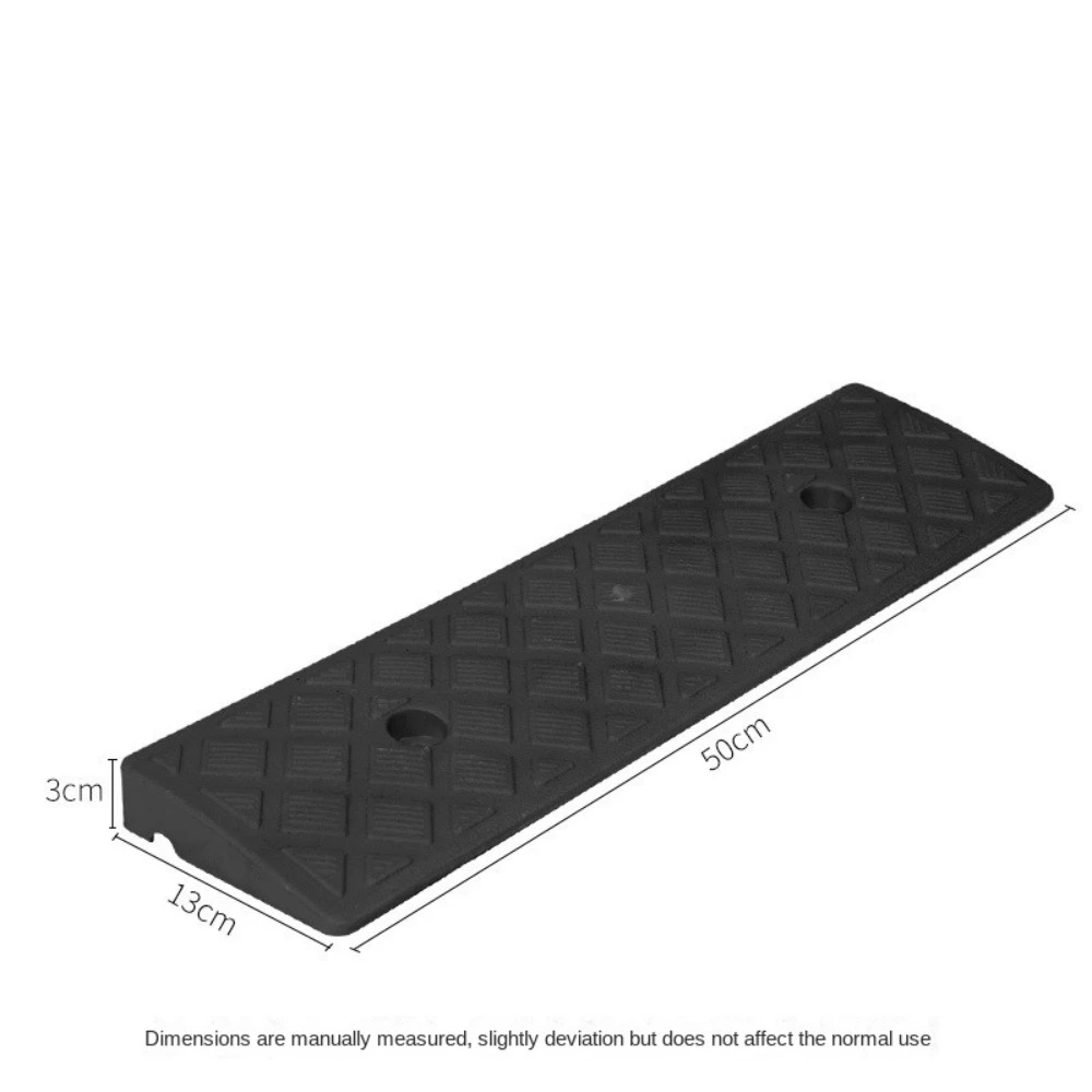 Thickened Curb Ramps Car Wheel Driveway Ramps Speed Bump Anti-Slip Threshold Ramp Black Yellow Tires Curb Truck