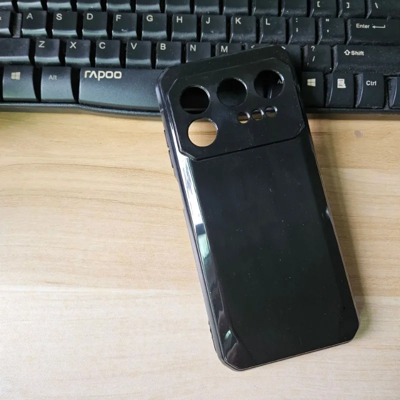 Ultra-Thin Black Transparent TPU Phone Case – Soft Silicone Protective Shell