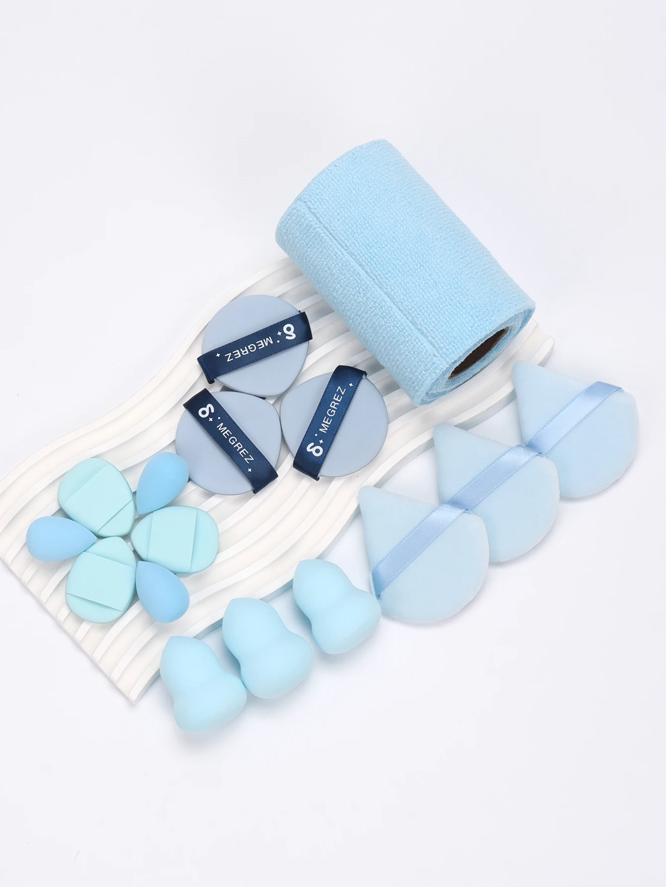 16-Piece Roll Makeup Remover Pad Set, Mul-Functional Makeup Tool, Can Be Hand-Tearable, Easy to Carry, Reusable Makeup Remover 5