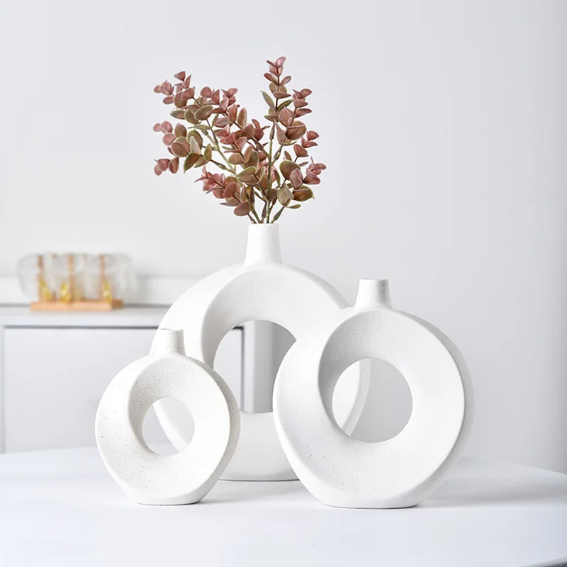 

Nordic Exquisite Doughnut Ceramic Vase Desktop Ornaments Living Room Decor Flower Arrangement Container Flower Pot Vase Gift